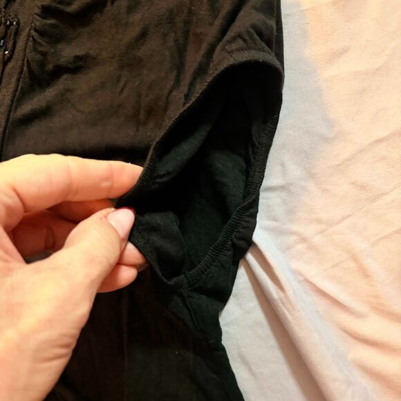 TWO Mixed Brands Short Sleeve Blouse Tops, SIZE LARGE (1 White & 1 Black) - Picture 7 of 9